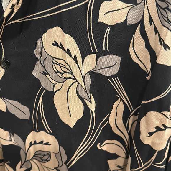 Porter  & Ash button up - Picture 3 of 5